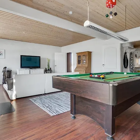 Holiday home Beautiful In With Wifi And 4 Bedrooms *