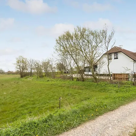 Beautiful In With Wifi And 4 Bedrooms